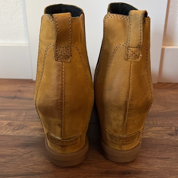 Sorel Joanie Boots - Picture 5 of 6